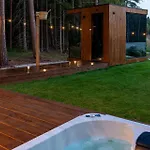 Roostajaerve Minivilla * Elbiku